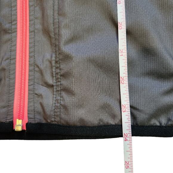 Umbro jacket windbreaker with hood gray size S - Picture 9 of 9